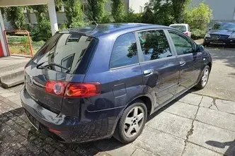 Fiat Croma, 2.2, 108 kW, бензин, механическая, передний привод