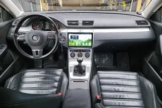 Volkswagen Passat, 1.4, 110 kW, cng, механическая, передний привод