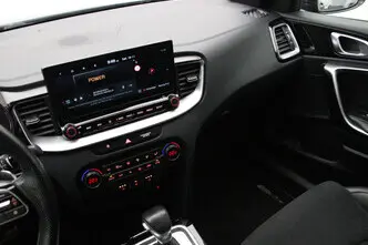 Kia cee'd / Ceed, 1.6, 100 kW, дизель, автомат, передний привод