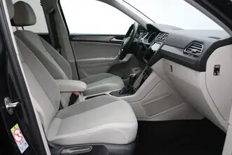 Volkswagen Tiguan, 1.5, 110 kW, бензин, автомат, передний привод