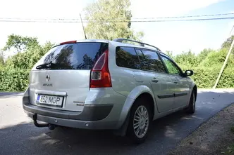 Renault Megane, 1.6, 82 kW, бензин, механическая, передний привод