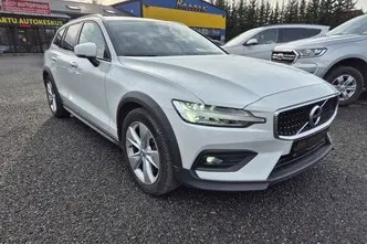 Volvo V60 Cross Country, 2.0, 140 kW, дизель, автомат, полный привод