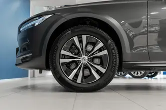 Volvo V90 Cross Country, 2.0, 184 kW, гибрид б+э, автомат, полный привод