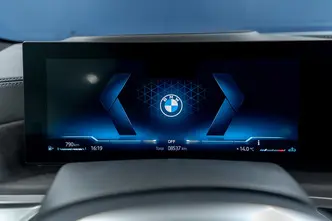 BMW X6, 3.0, 280 kW, гибрид б+э, автомат, полный привод