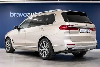 BMW X7, 3.0, 250 kW, бензин, автомат, полный привод