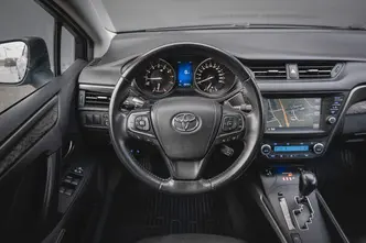 Toyota Avensis, 1.8, 108 kW, бензин, автомат, передний привод