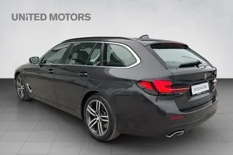 BMW 530, 210 kW, hybrid, automatic, four-wheel drive