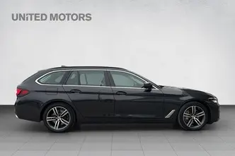 BMW 530, 210 kW, hybrid, automatic, four-wheel drive