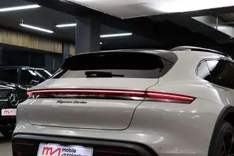 Porsche Taycan, 142 kW, электричество, автомат, полный привод