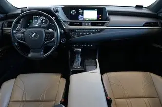 Lexus ES 300, 2.5, 131 kW, hybrid p+e, automatic, front-wheel drive