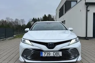 Toyota Camry, 2.5, 131 kW, hybrid p+e, automatic, front-wheel drive