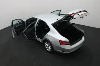 Škoda Superb, 1.5, 110 kW, бензин, механическая, передний привод