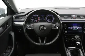 Škoda Superb, 1.5, 110 kW, бензин, механическая, передний привод