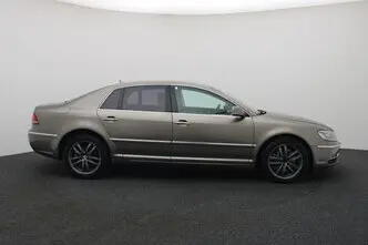 Volkswagen Phaeton, 3.0, 176 kW, дизель, автомат, полный привод