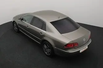 Volkswagen Phaeton, 3.0, 176 kW, дизель, автомат, полный привод