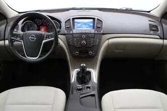 Opel Insignia, 1.8, 103 kW, бензин, механическая, передний привод