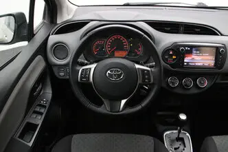 Toyota Yaris, 1.3, 73 kW, бензин, автомат, передний привод