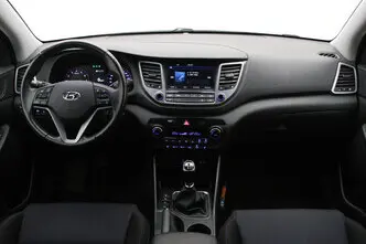 Hyundai Tucson, 1.6, 97 kW, бензин, механическая, передний привод