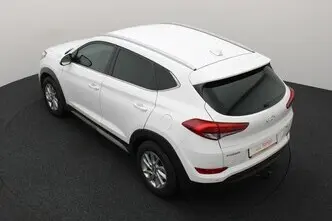 Hyundai Tucson, 1.6, 97 kW, бензин, механическая, передний привод