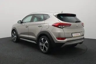 Hyundai Tucson, 2.0, 100 kW, дизель, автомат, полный привод