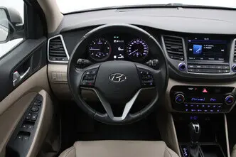 Hyundai Tucson, 2.0, 100 kW, дизель, автомат, полный привод