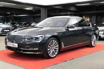 BMW 750, 4.4, 330 kW, petrol, automatic, four-wheel drive