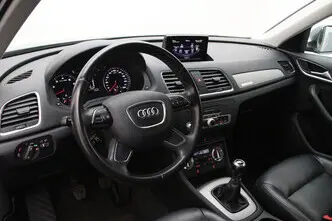 Audi Q3, 2.0, 125 kW, бензин, механическая, полный привод