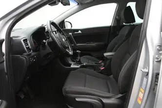 Kia Sportage, 1.6, 97 kW, бензин, механическая, передний привод