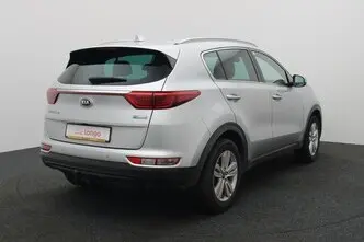 Kia Sportage, 1.6, 97 kW, бензин, механическая, передний привод