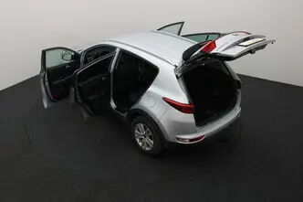 Kia Sportage, 1.6, 97 kW, бензин, механическая, передний привод