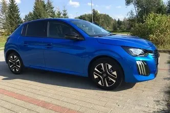 Peugeot 208, 1.2, 74 kW, гибрид б+э, автомат, передний привод