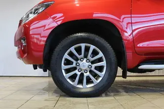 Toyota Land Cruiser, 2.8, 130 kW, diesel, automatic, four-wheel drive