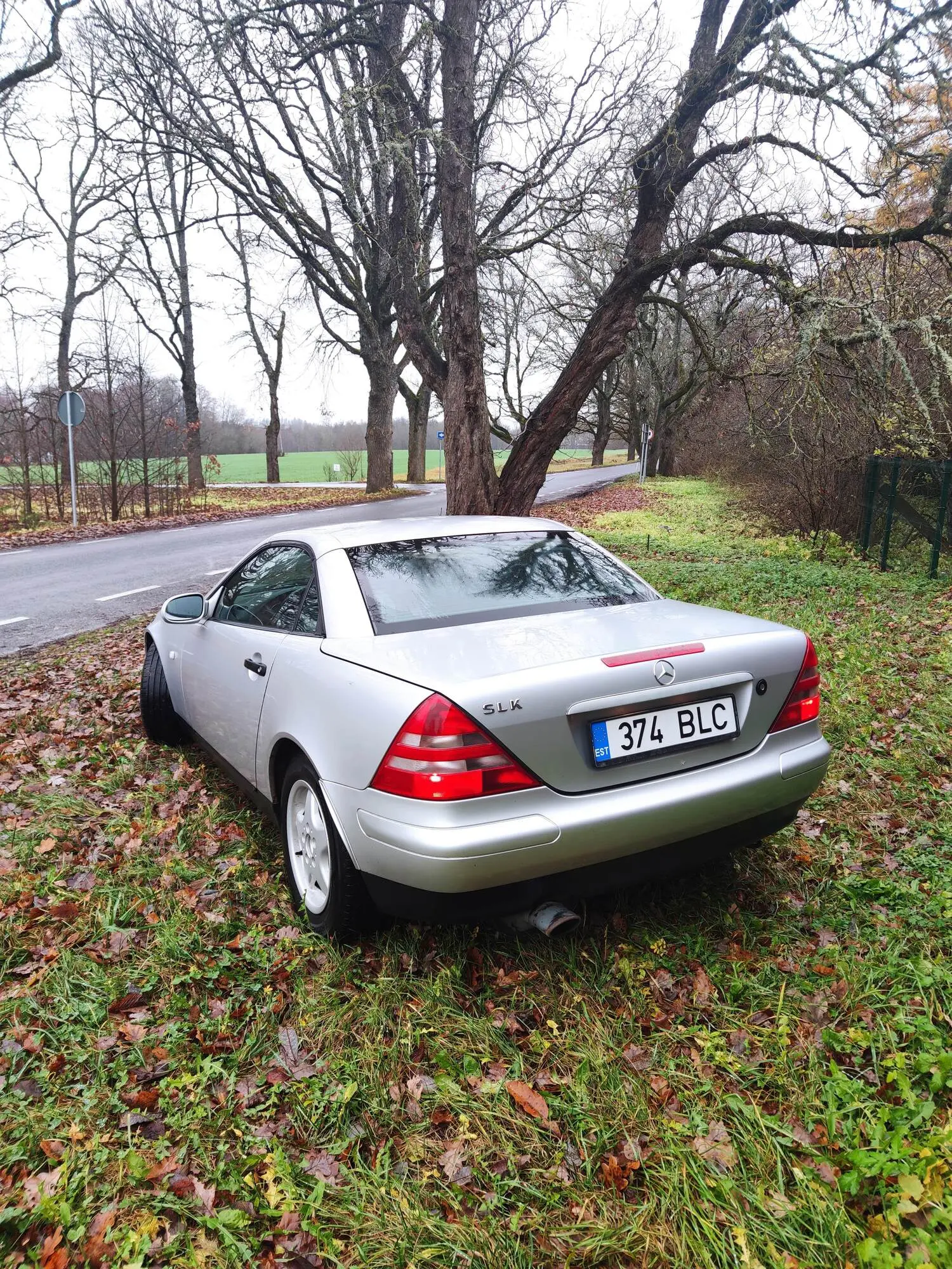 Mercedes-Benz SLK 200, 2.0, 100 kW, бензин, механическая, задний привод