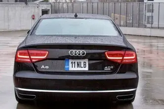 Audi A8, 4.0, 309 kW, petrol, automatic, four-wheel drive