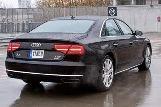 Audi A8, 4.0, 309 kW, petrol, automatic, four-wheel drive