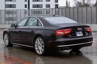 Audi A8, 4.0, 309 kW, petrol, automatic, four-wheel drive