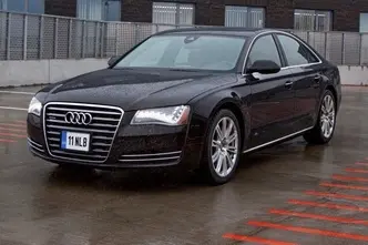 Audi A8, 4.0, 309 kW, petrol, automatic, four-wheel drive