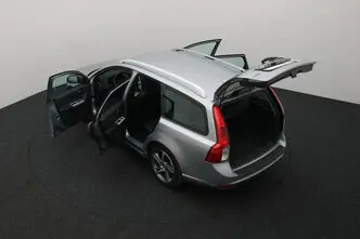 Volvo V50, 1.6, 84 kW, diesel, manual, front-wheel drive