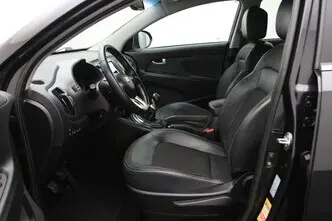 Kia Sportage, 1.6, 99 kW, бензин, механическая, передний привод