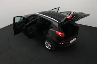 Kia Sportage, 1.6, 99 kW, бензин, механическая, передний привод