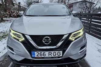 Nissan Qashqai, 1.3, 117 kW, бензин, автомат, передний привод