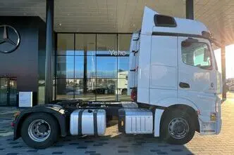 Mercedes-Benz Actros, 12.8, 330 kW, дизель, задний привод