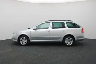 Škoda Octavia, 1.6, 77 kW, дизель, механическая, передний привод