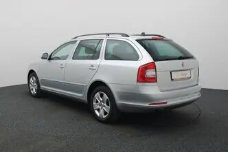 Škoda Octavia, 1.6, 77 kW, дизель, механическая, передний привод