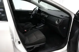 Toyota Auris, 1.8, 73 kW, hübriid, automaat, esivedu