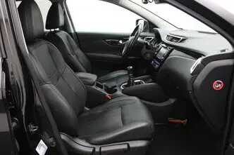 Nissan Qashqai, 1.5, 81 kW, дизель, механическая, передний привод