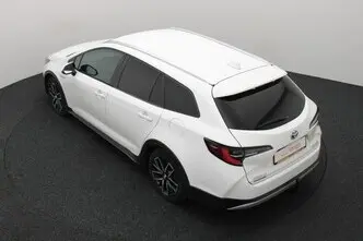 Toyota Corolla, 1.8, 72 kW, гибрид б+э, автомат, передний привод