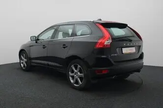 Volvo XC60, 2.4, 158 kW, дизель, автомат, полный привод