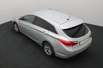 Hyundai i40, 2.0, 130 kW, бензин, автомат, передний привод