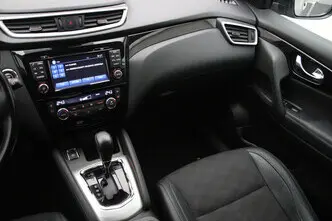 Nissan Qashqai, 1.2, 85 kW, бензин, автомат, передний привод